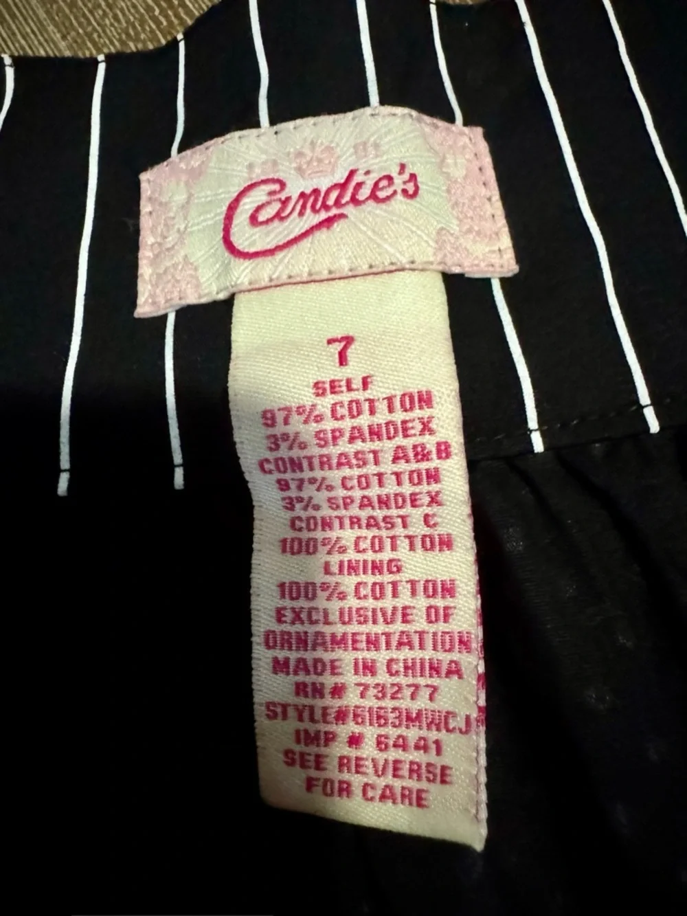 Vintage Candie's Black Tiered A-Line Skirt with Pink Floral & Dots - Picture 2 of 5